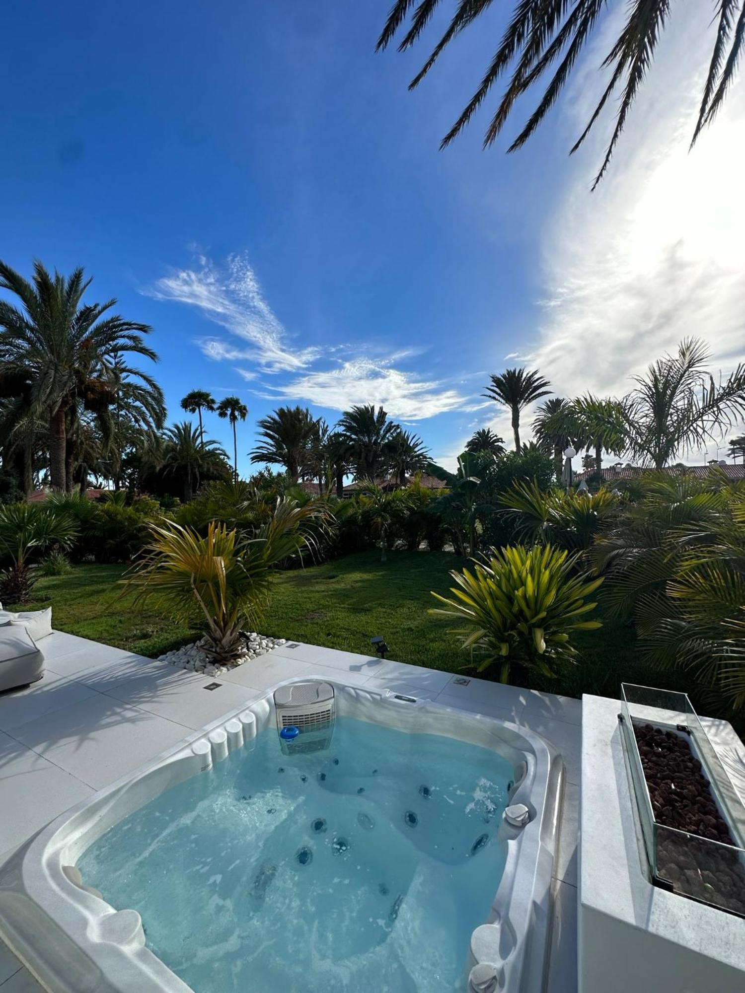 Sun Club P65 Premium Bungalow Maspalomas  Exteriör bild